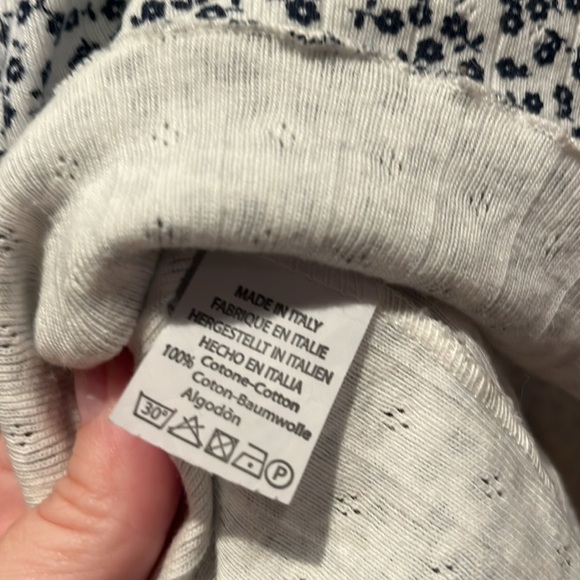 Brandy Melville Women’s Floral Button Down Lettuce Trim Shirt Size XS-Small - Picture 8 of 8